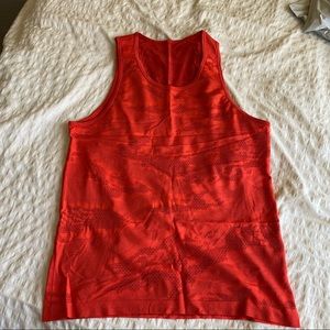 Lululemon metal vent tank top